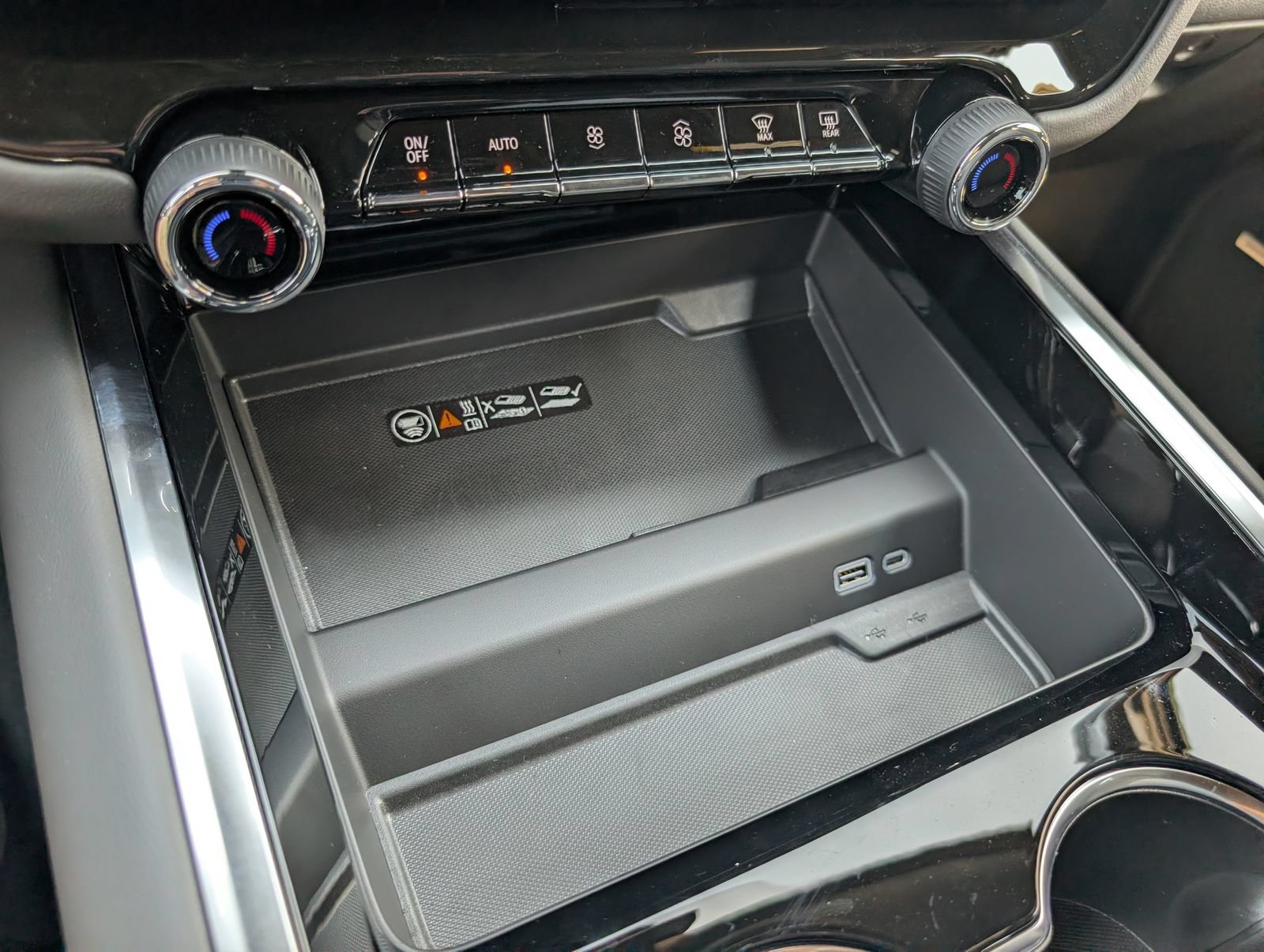 New 2026 Sterling Gray Metallic Chevrolet RST image 17