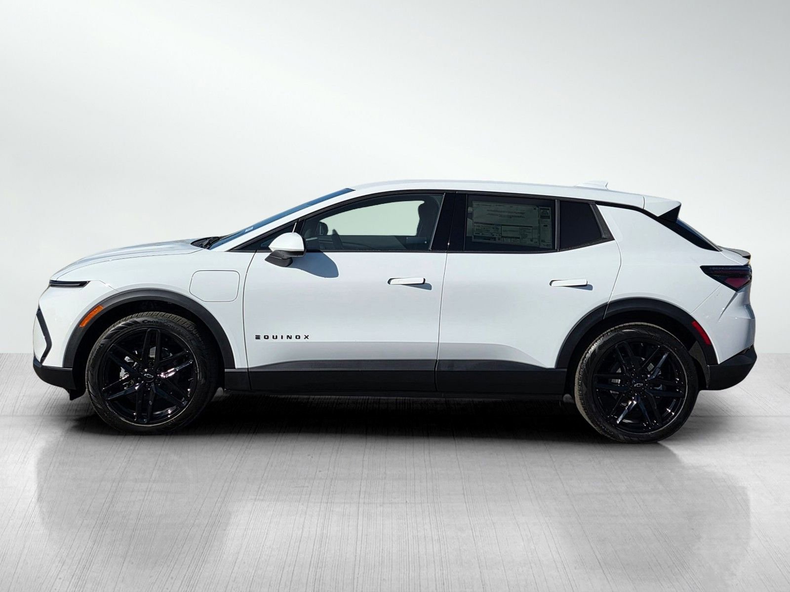 New 2026 Summit White Chevrolet LT image 4