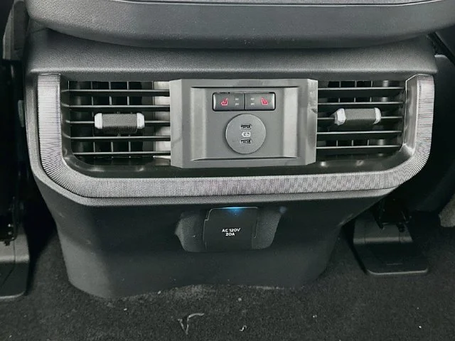 New 2026 White Ford Platinum image 12