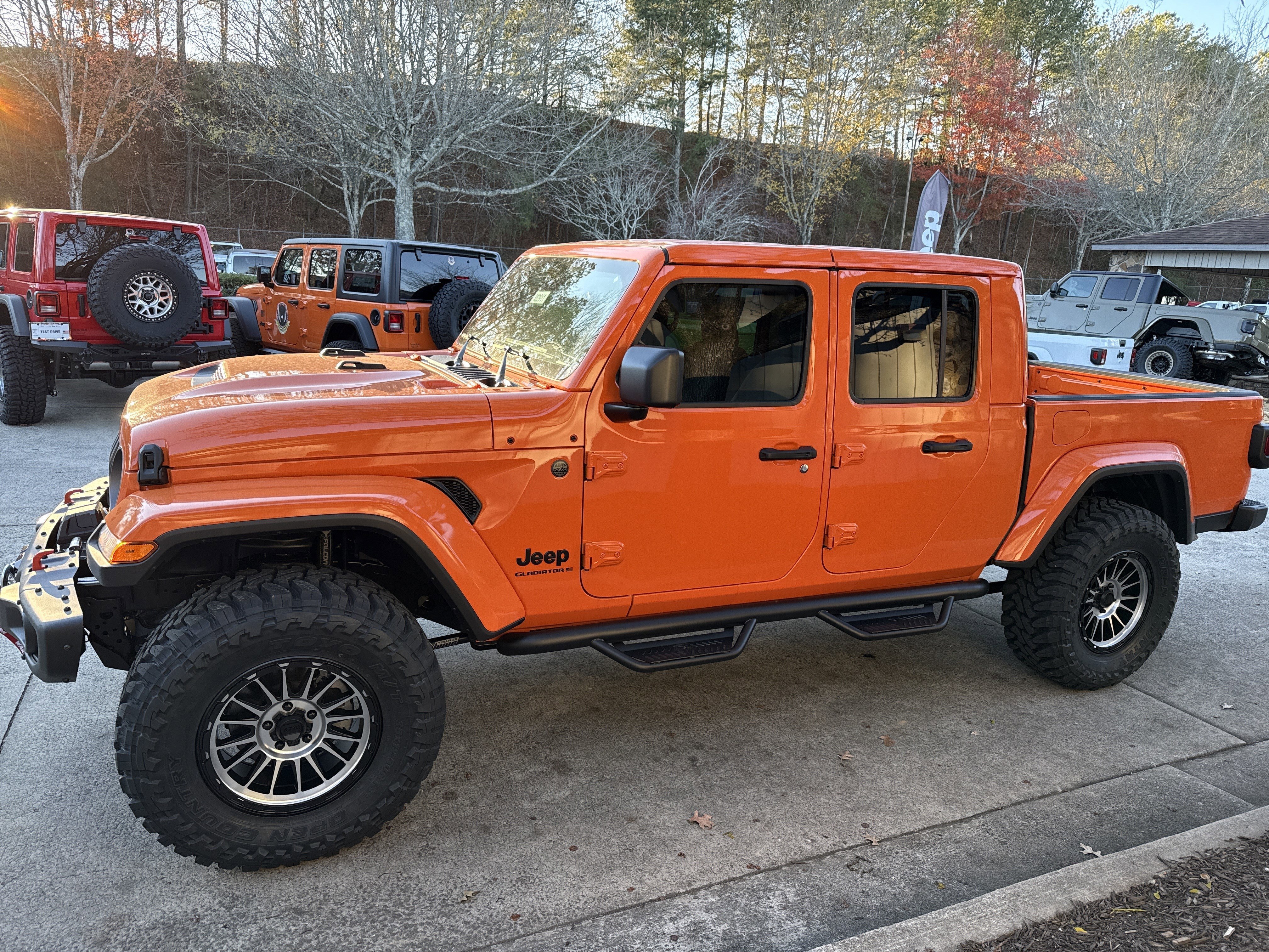 2025 Jeep Gladiator Sport S - Photo 5