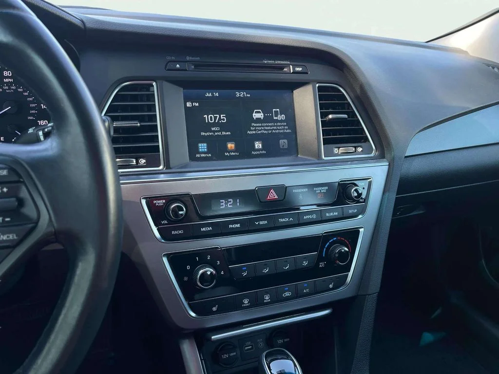 Used 2017 Phantom Black Hyundai Sport image 10