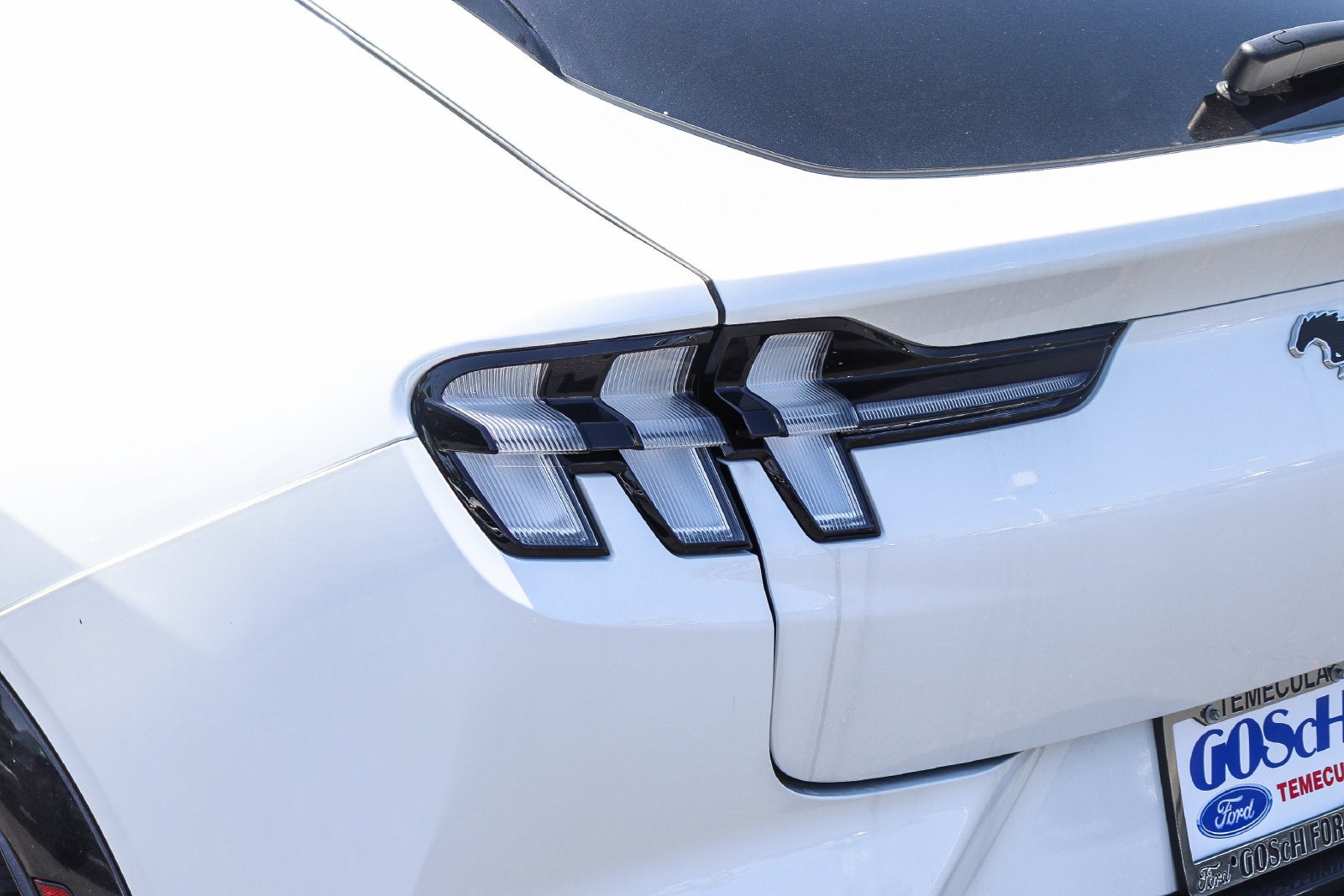 New 2026 Star White Metallic Tri-coat Ford Premium image 8