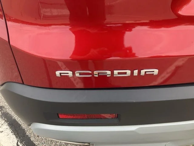 Used 2023 Red GMC SLT image 33