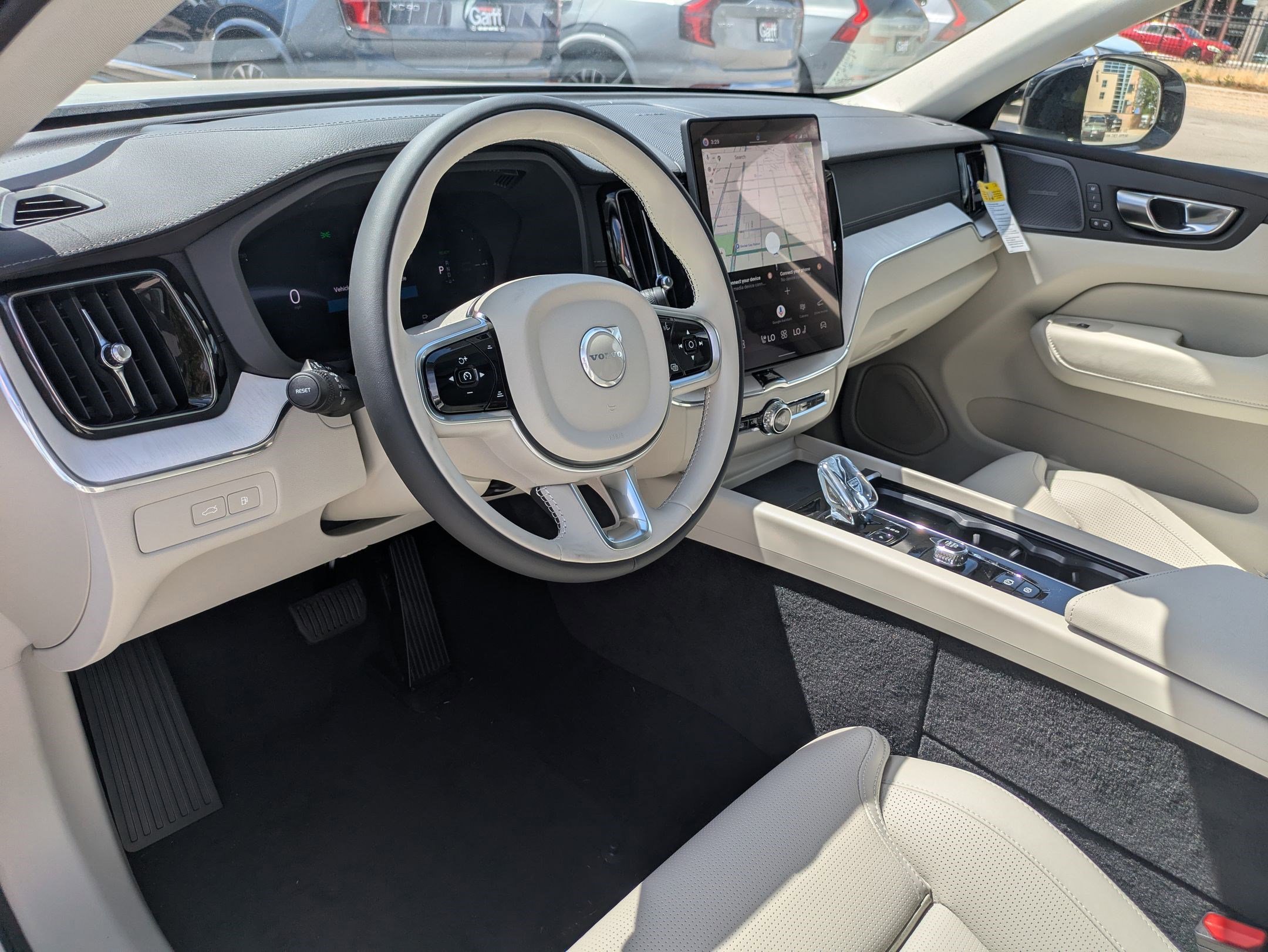 New 2026 Crystal White Volvo Ultra image 10