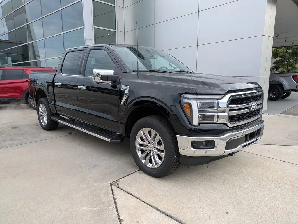 New 2026 Agate Black Metallic Ford Lariat image 2