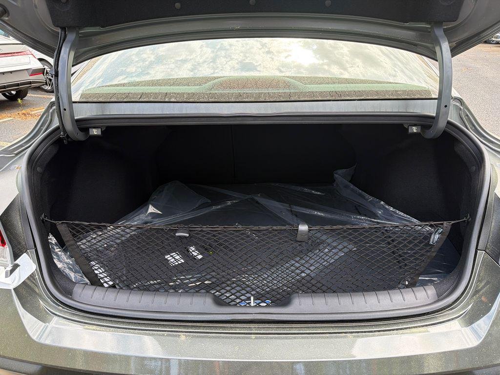 New 2026 Gray Hyundai SEL Sport Premium image 18