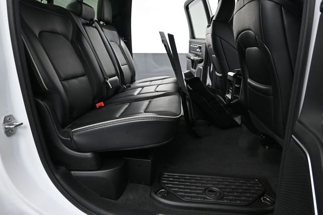 Used 2022 White Ram Laramie image 20
