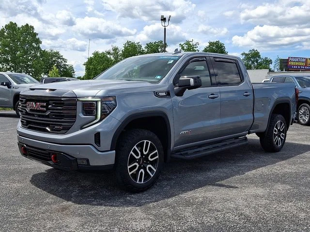 Used 2023 Silver GMC AT4 image 3