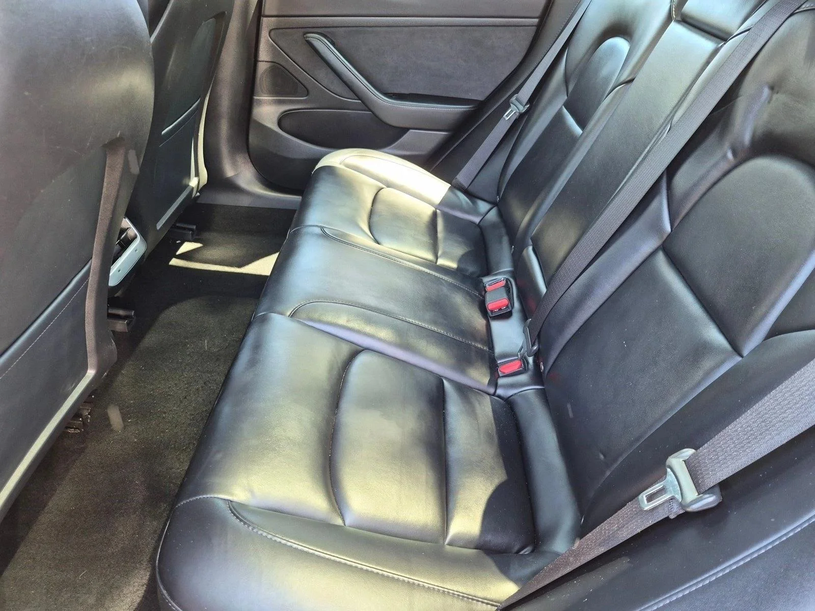 Used 2021 Blue Tesla Standard Range Plus image 19