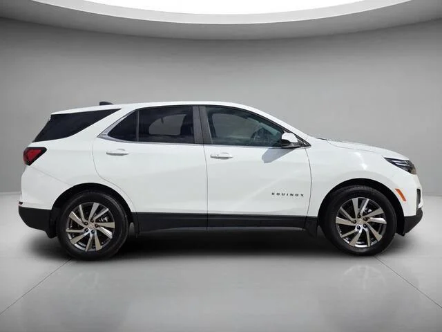 Used 2023 Summit White Chevrolet LT image 6