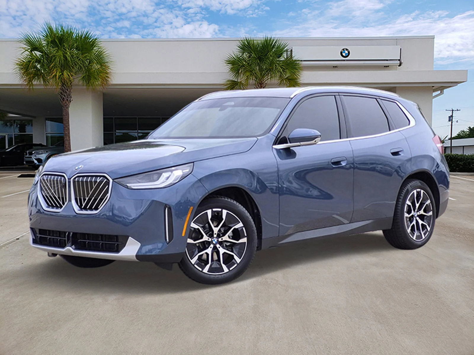 2025 BMW X3 30 XDRIVE's photo