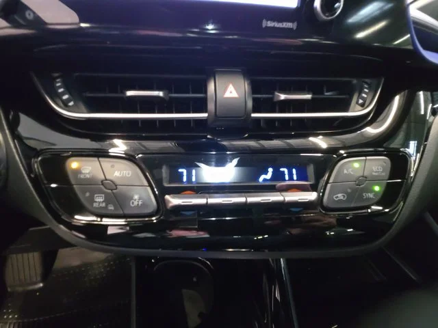 Used 2021 Red Toyota XLE image 17