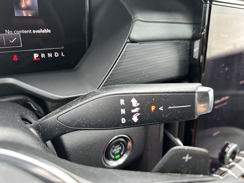 2025 GMC Acadia AT4 - Photo 24