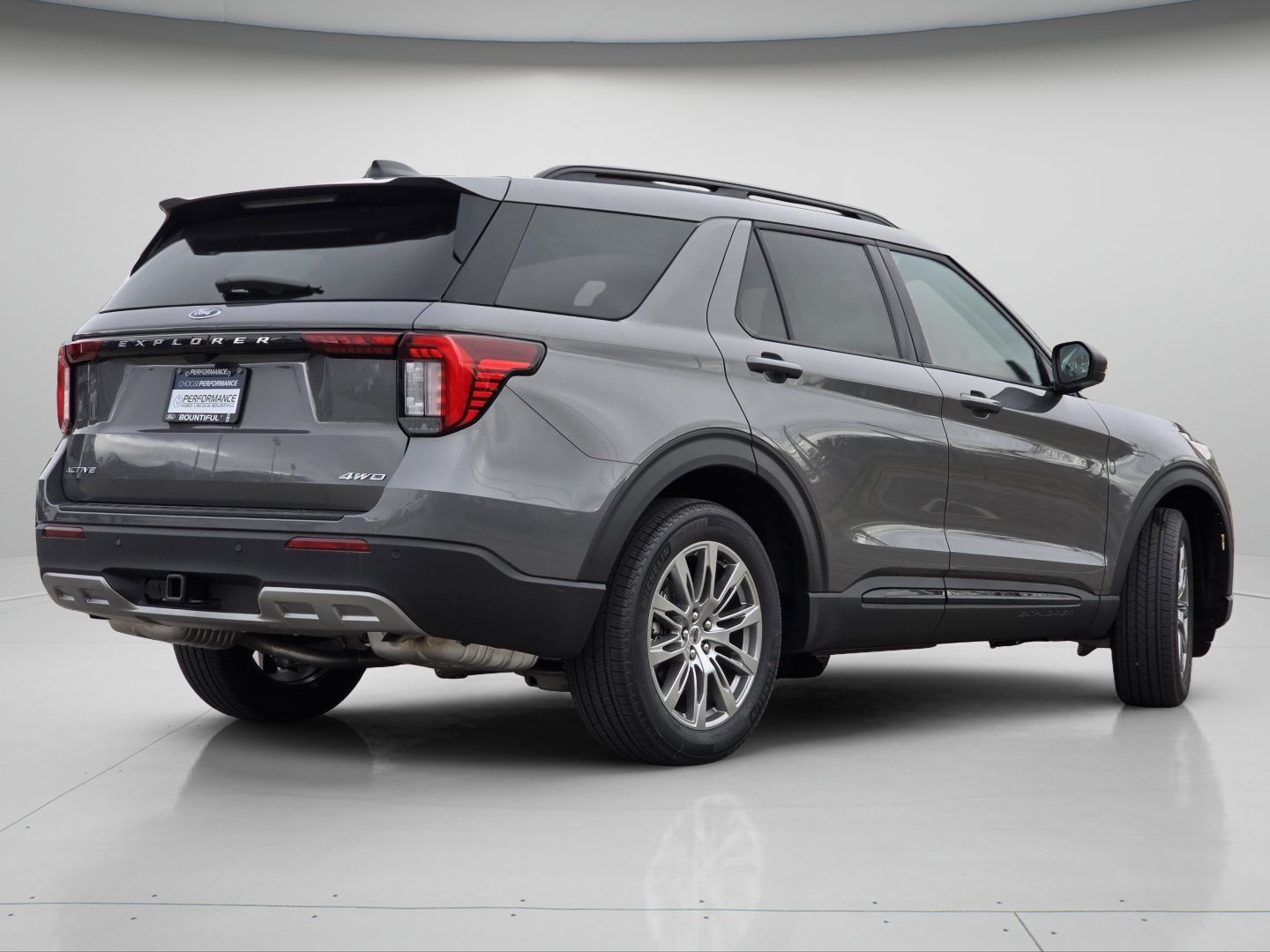 2026 Ford Explorer Active - Photo 9