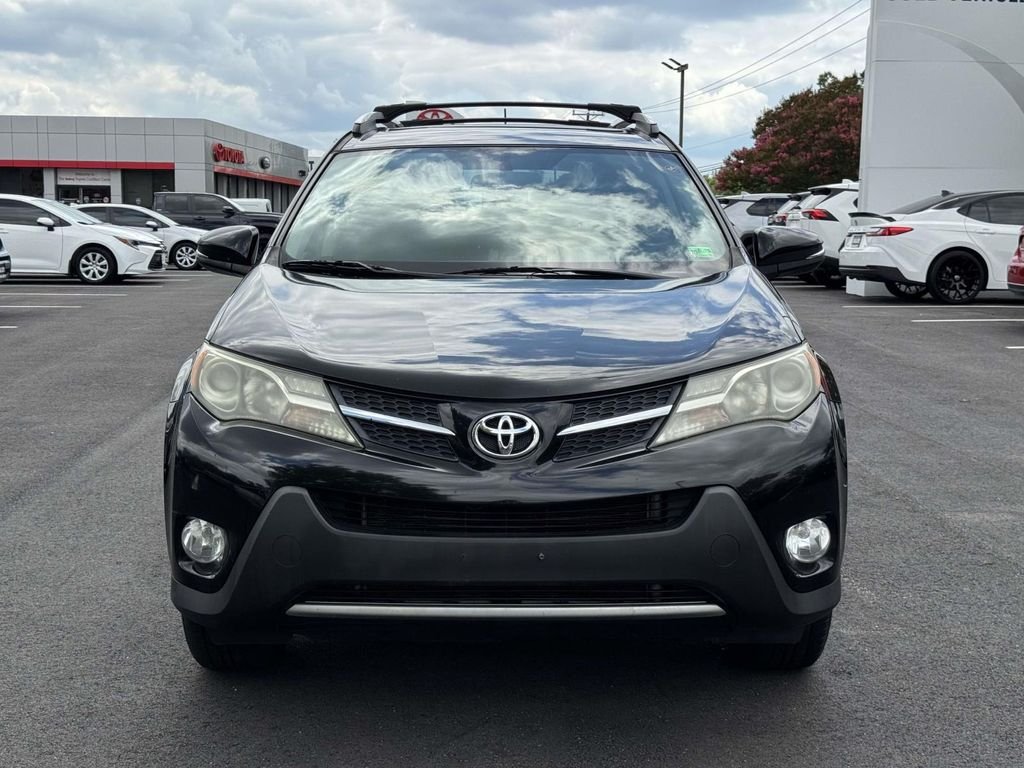 Used 2014 Black Toyota XLE image 26