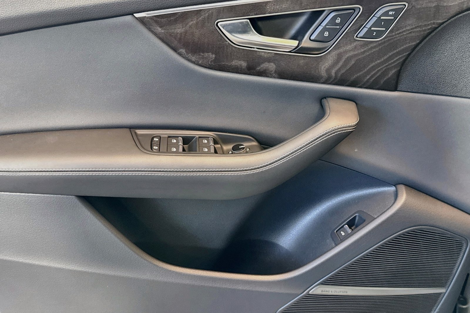 Used 2023 Black Audi Premium Plus image 17