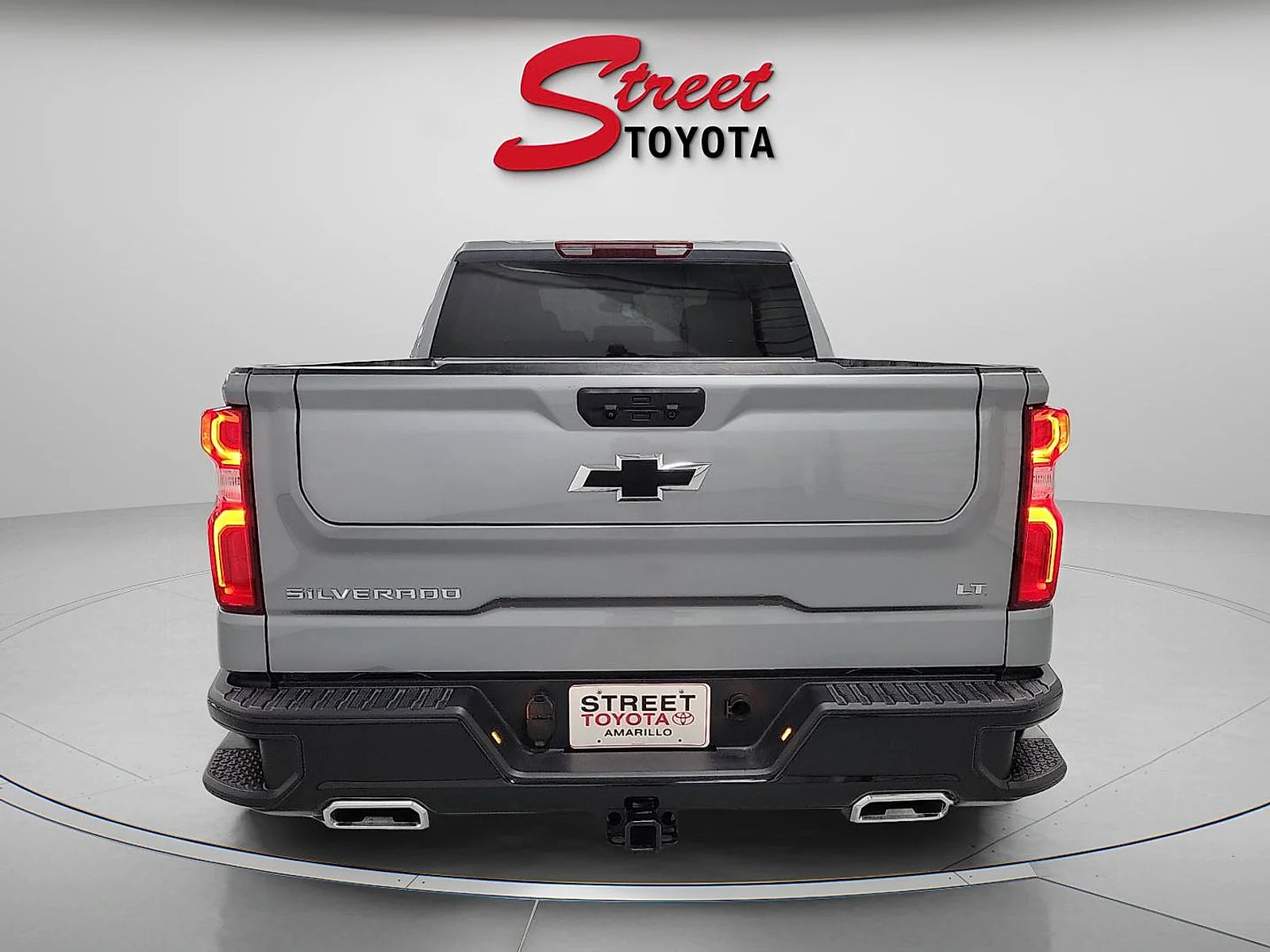 Used 2025 Sterling Gray Metallic Chevrolet LT Trail Boss image 3
