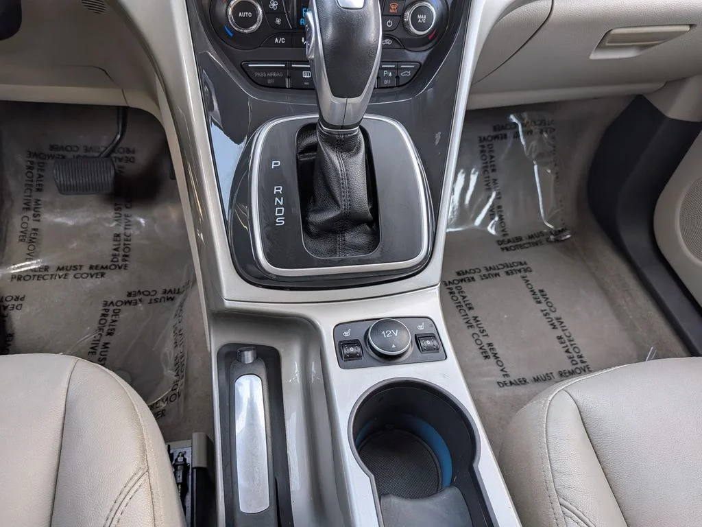 Used 2013 Black Ford SEL image 18