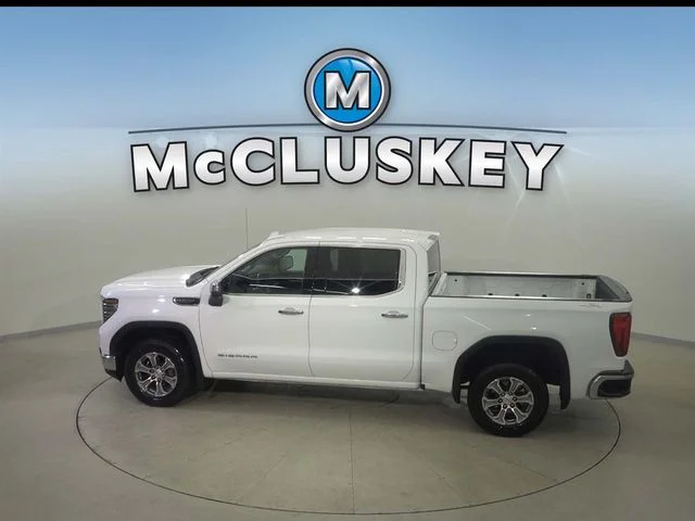 2025 GMC Sierra 1500 SLT - Photo 10