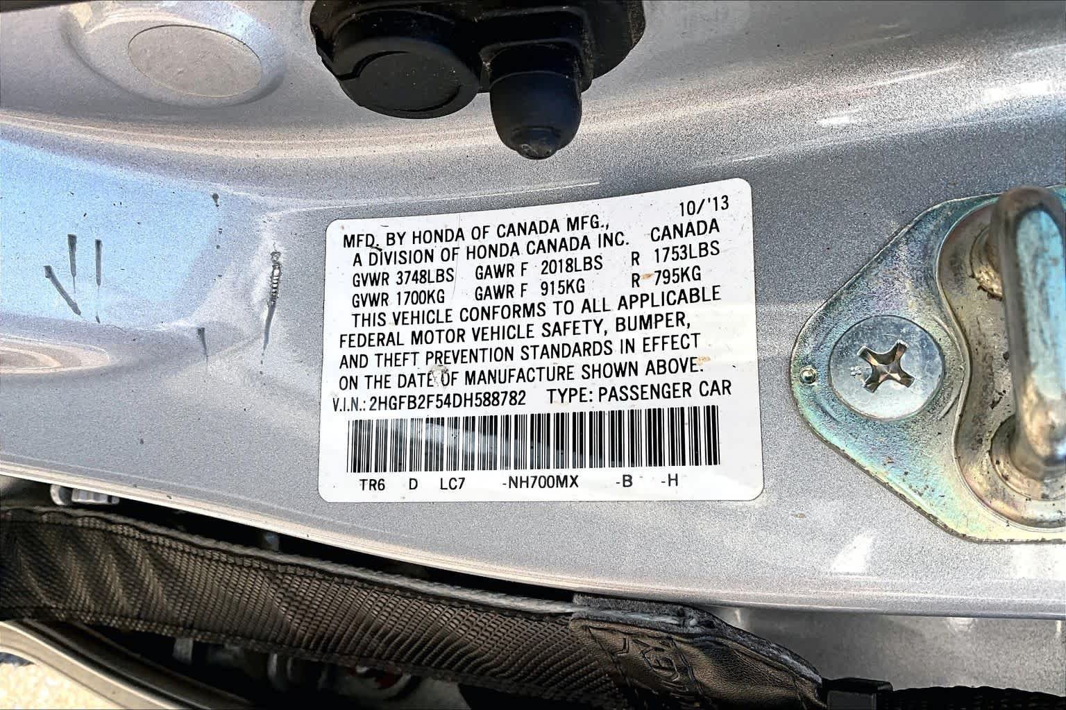 Used 2013 Alabaster Silver Metallic Honda LX image 36
