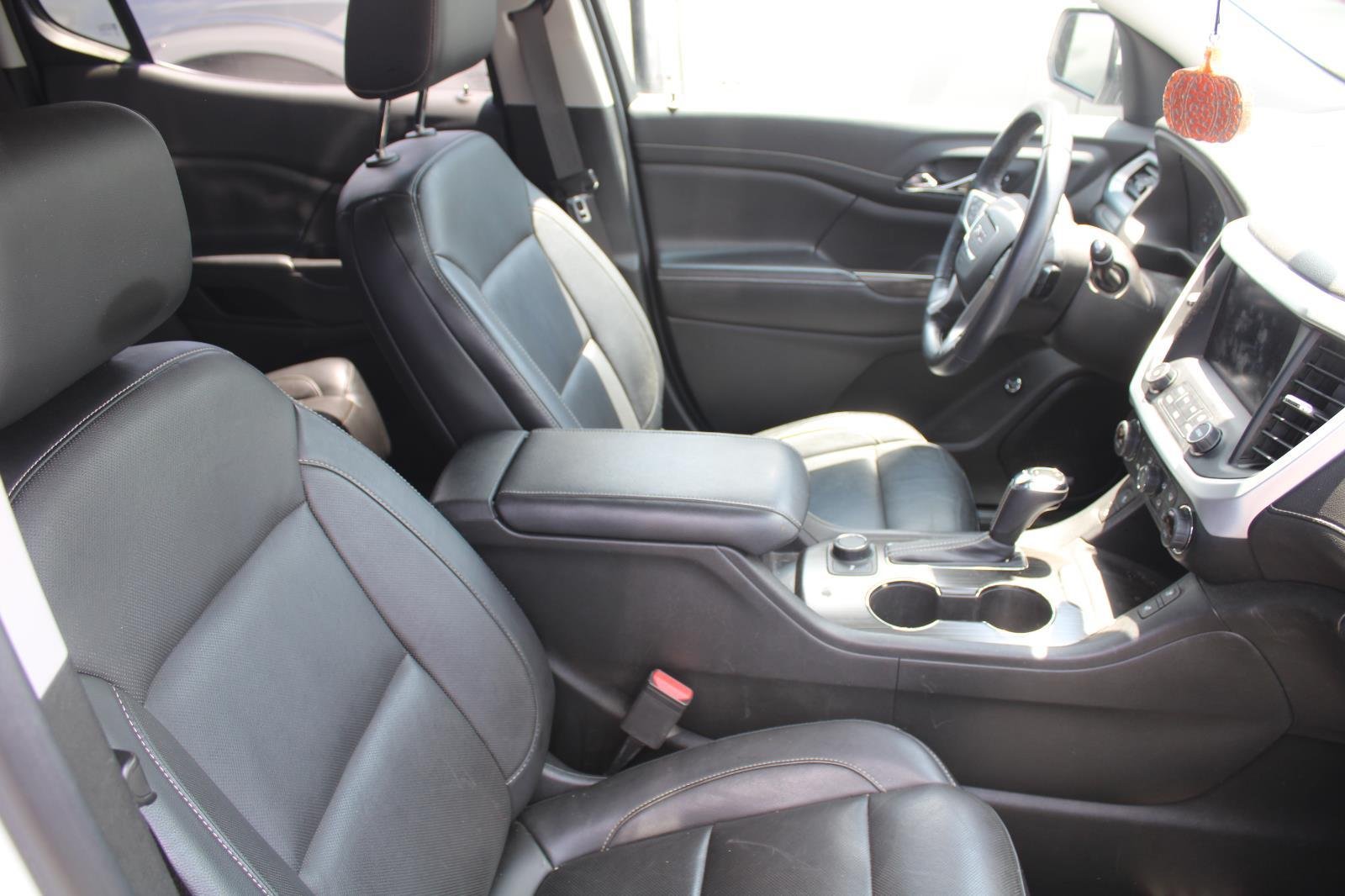 Used 2019 Summit White GMC SLT image 4