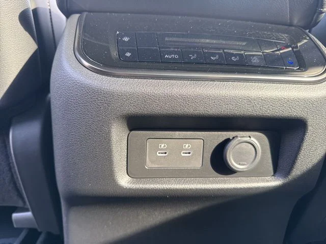 2026 Nissan Armada PRO-4X - Photo 32