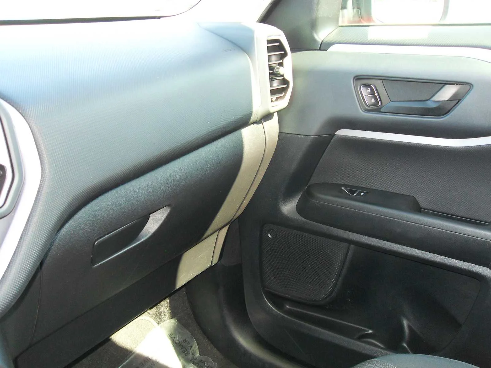 Used 2023 Hot Pepper Red Tinted Clearcoat Ford Big Bend image 31