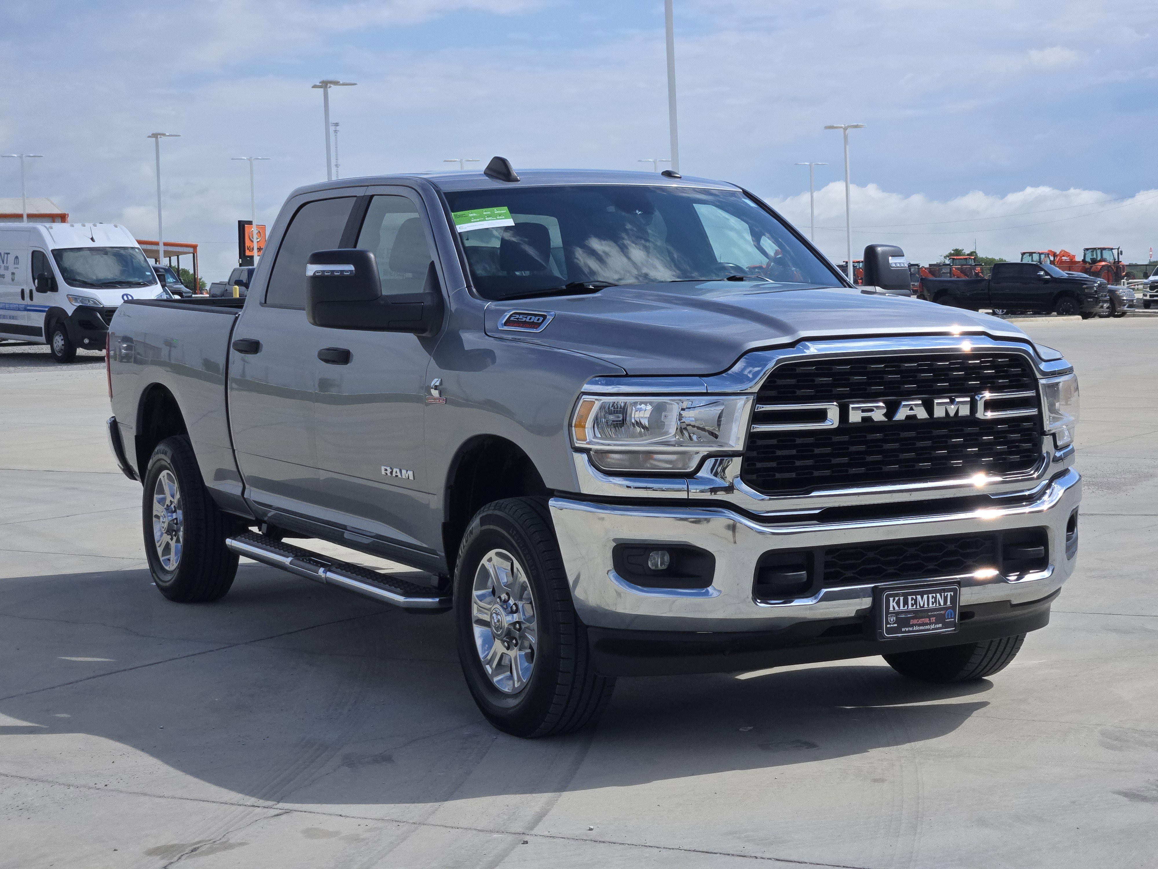 Certified Used 2024 Billet Silver Metallic Clearcoat Ram Big Horn image 4