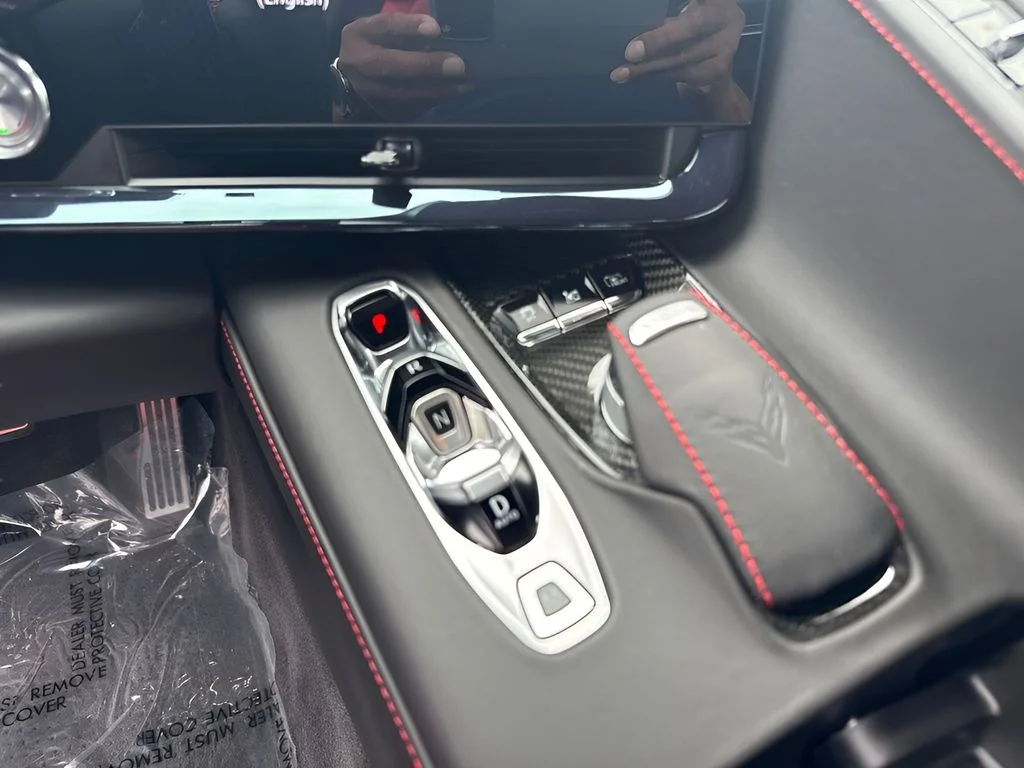 Used 2023 Gray Chevrolet Z06 image 14