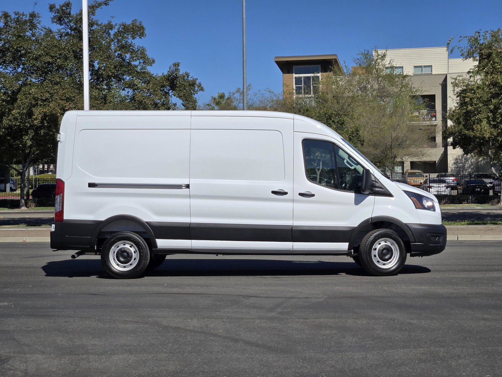 New 2026 Oxford White Ford Cargo Van image 3