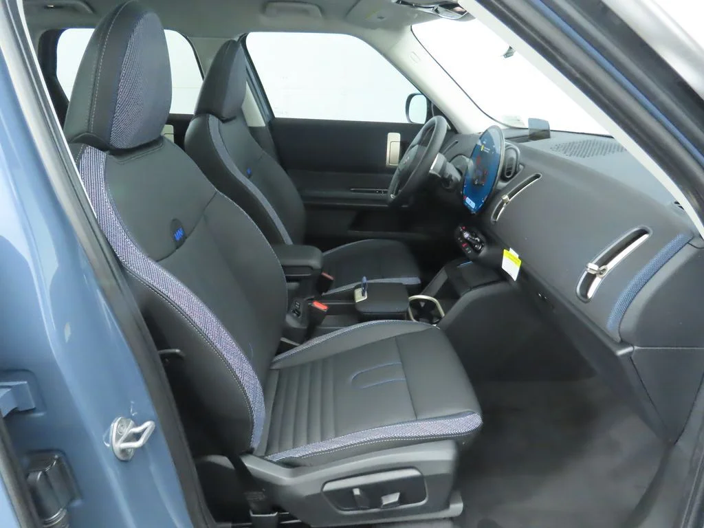 2026 MINI Countryman S - Photo 23