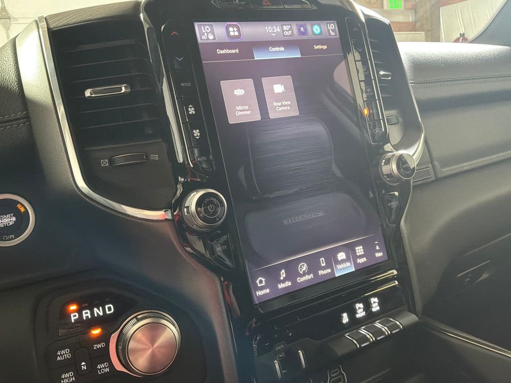 New 2026 Silver Zynith Exterior Paint RAM Laramie image 30