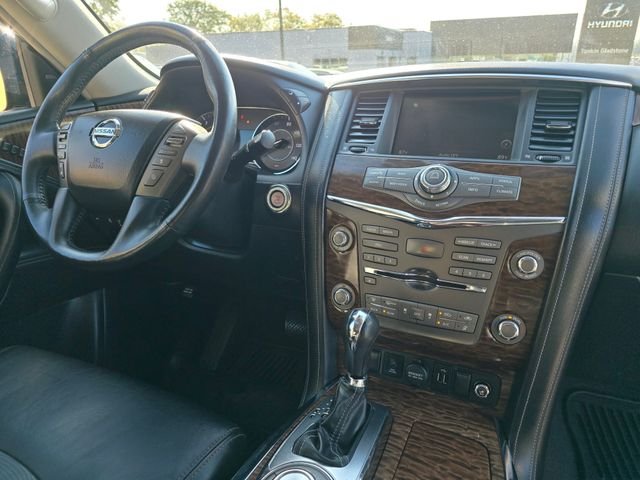 Used 2018 Almond Nissan Platinum image 11
