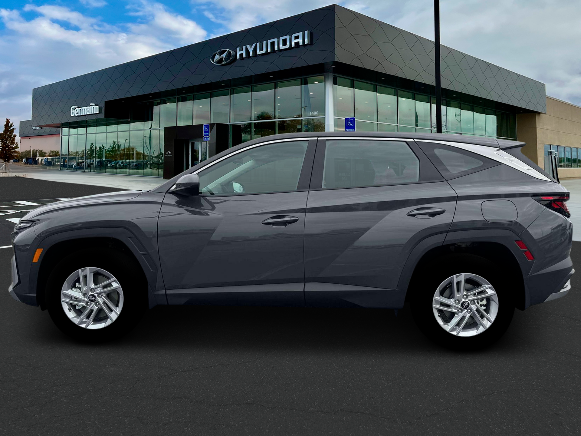 New 2026 Ecotronic Gray Hyundai SE AWD image 3
