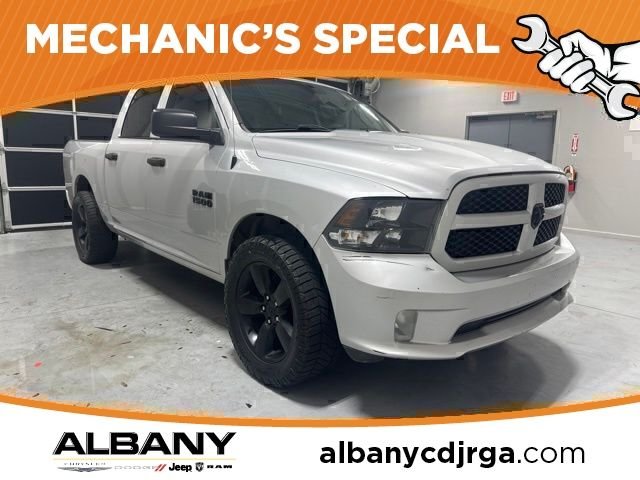 Used 2018 Silver Ram Express image 1