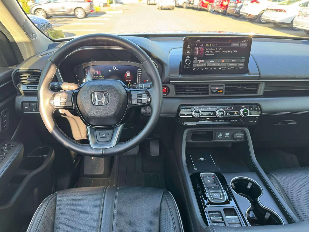 2024 Honda Pilot Elite - Photo 22
