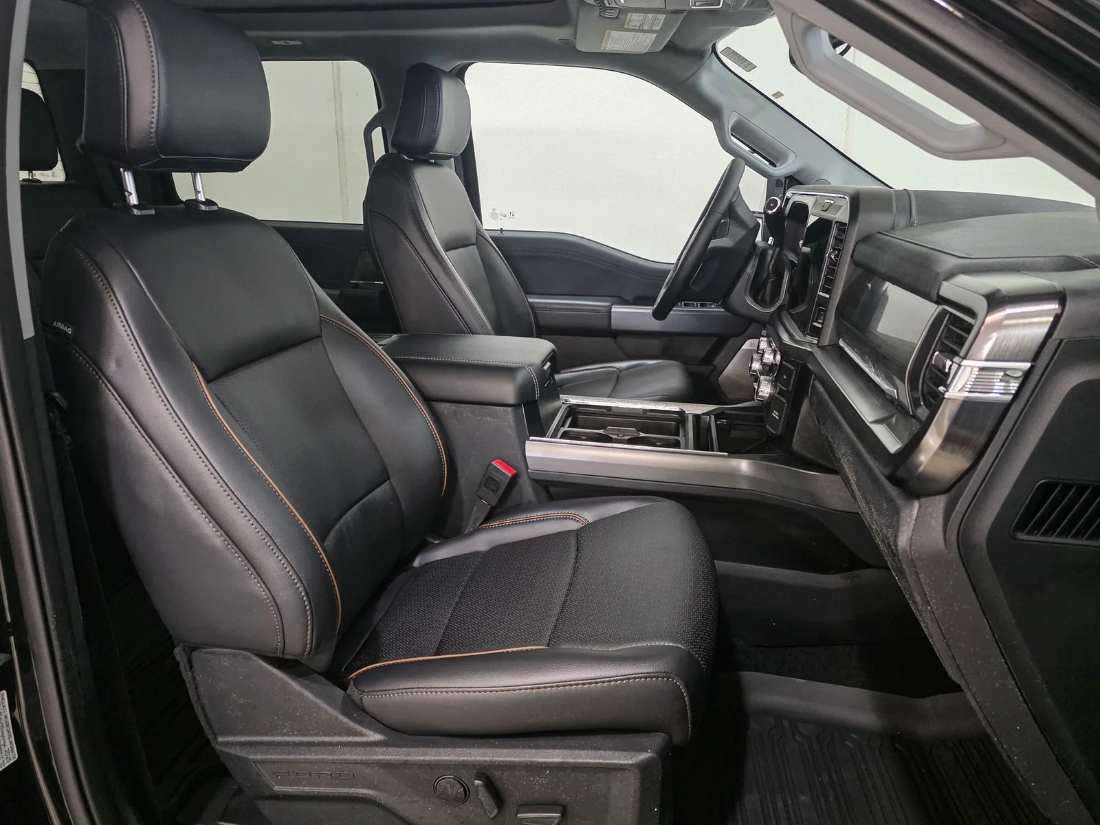 2026 Ford F-350 Super Duty Lariat - Photo 26