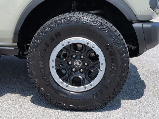 New 2026 Desert Sand Ford Badlands® image 11