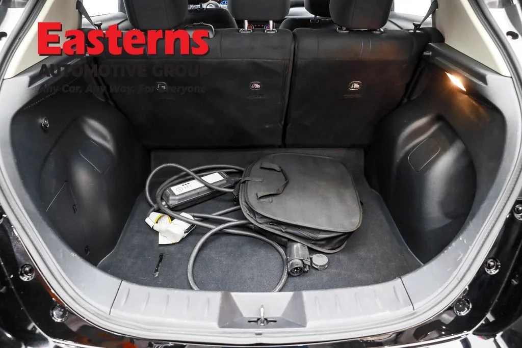 Used 2024 Black Nissan S image 9