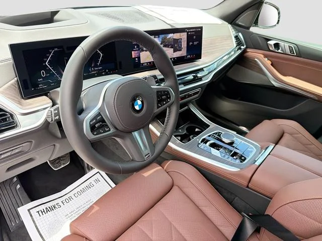 New 2026 Skyscraper Grey Metallic BMW sDrive40i image 25