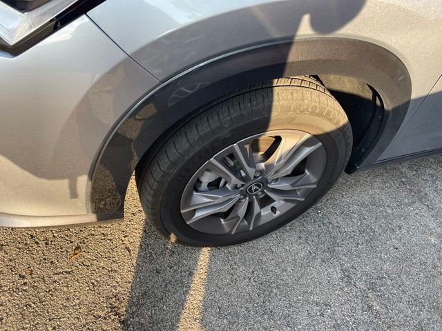 Used 2026  Acura Base image 5