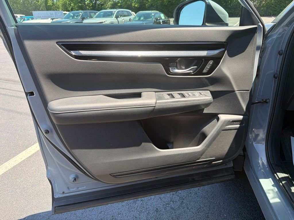 Certified Used 2024 Urban Gray Pearl Honda EX-L image 18