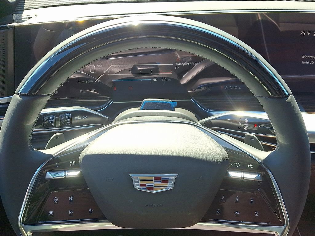 2026 Cadillac Escalade Luxury - Photo 9