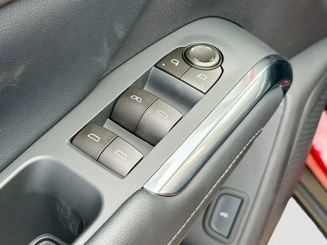 2026 Chevrolet Traverse LT - Photo 19