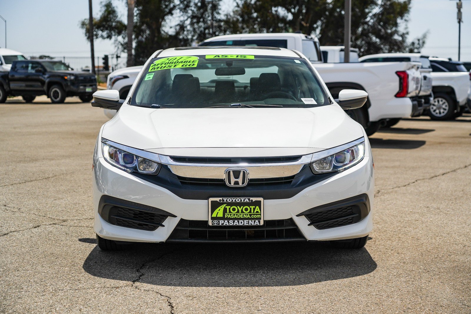 Used 2017 White Honda EX image 4