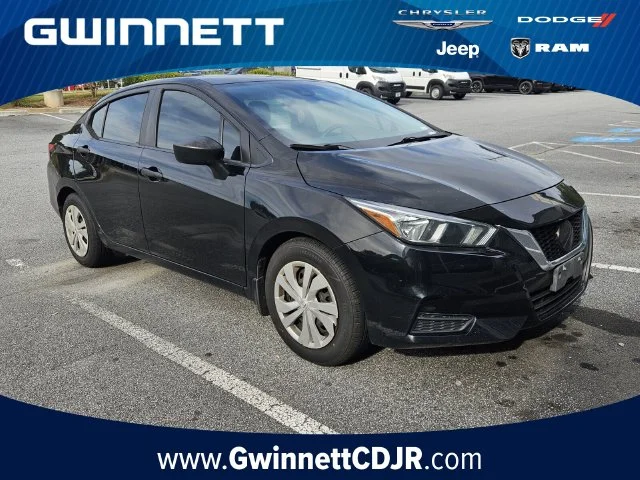 Used 2020 Black Nissan 1.6 S image 1