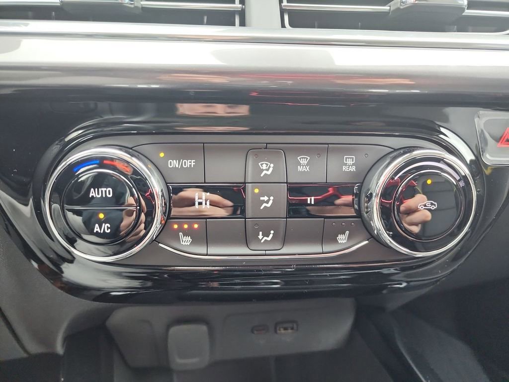 2026 Chevrolet Trax Activ - Photo 17