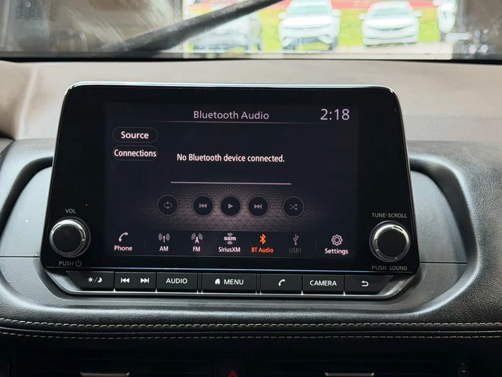 Used 2021 Super Black Nissan SV image 12