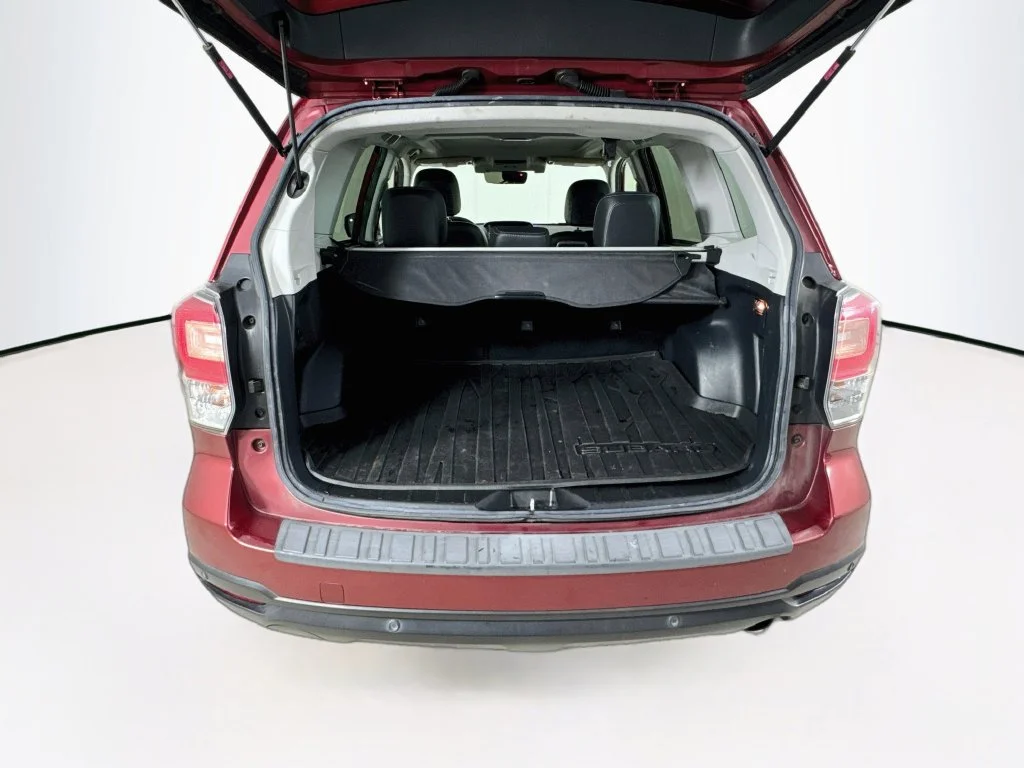 Used 2017 Venetian Red Pearl Subaru 2.5i Touring image 32