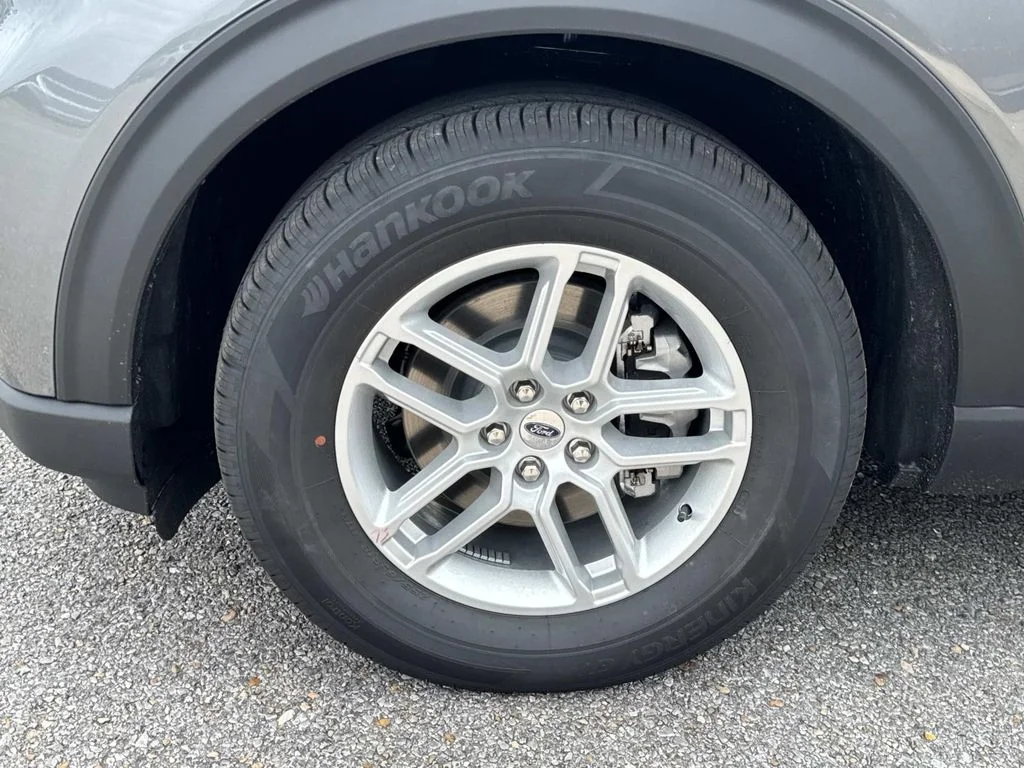 New 2026 Carbonized Gray Metallic Ford Active image 3